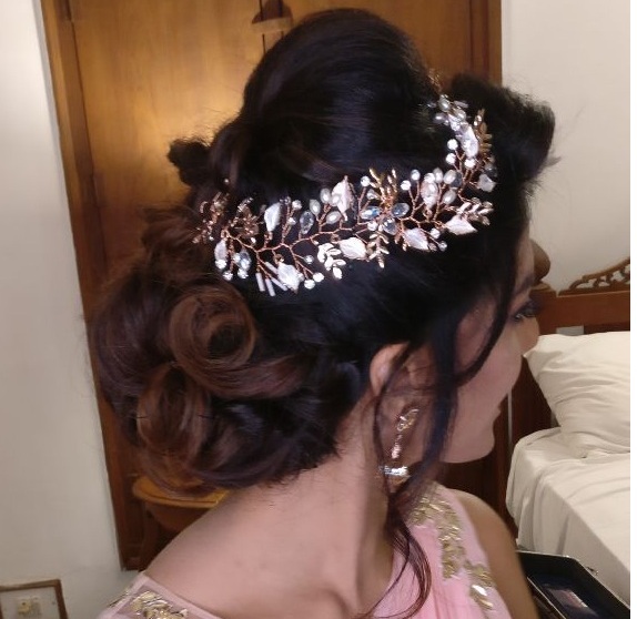 Hairstyle Tips For Marriageशद क लए बसट ह य हयरसटइल जन कस  बनए  hairstyles for marriage best hairstyle tips for wedding functions   Navbharat Times